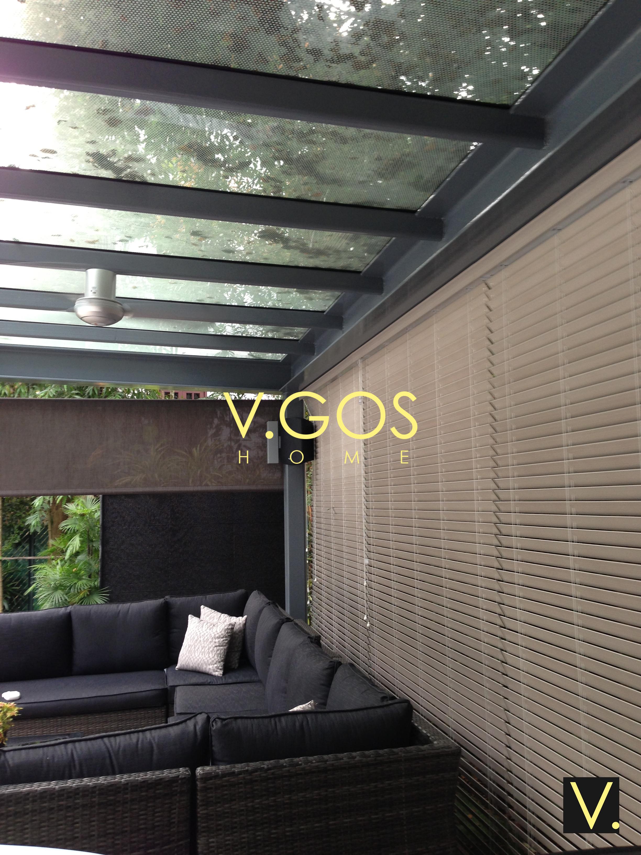 Basewood venetian blind with cable side guide for outdoor